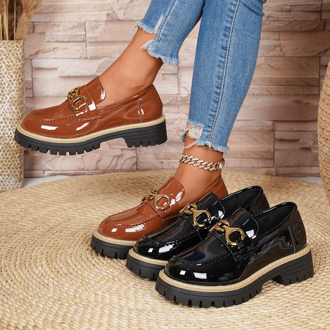 Damen Komfortable Mokassin-Schuhe mit glänzenden Akzenten und robustem Sohlenprofil EB