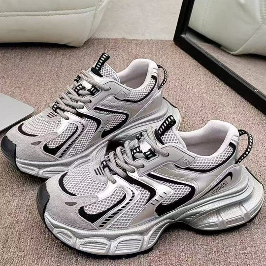 Damen Sportliche Mesh-Sneaker mit dämpfender Sohle und modernem Design EB