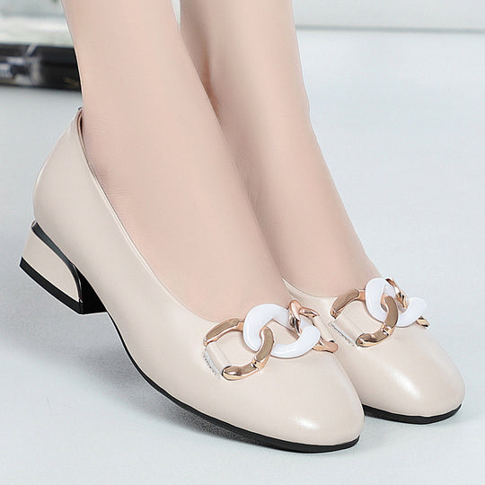 Damen elegante Ballerinas mit modischem Schmuckdetail und komfortablem Absatz EB