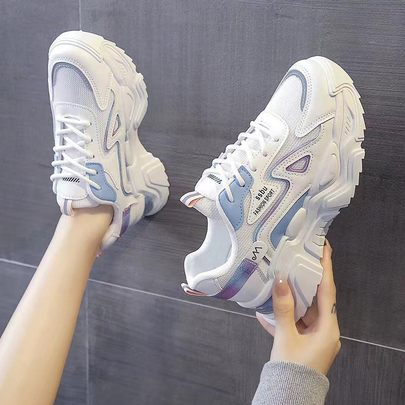 Damen Sportliche Sneakers mit dämpfendem Fußbett und reflektierenden Akzenten EB