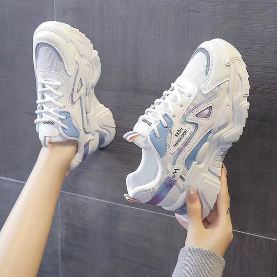 Damen Sportliche Sneakers mit dämpfendem Fußbett und reflektierenden Akzenten EB