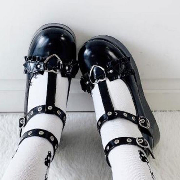 Damen Plateau-Schuhe mit modischem Riemen-Detail und robustem Profil EB