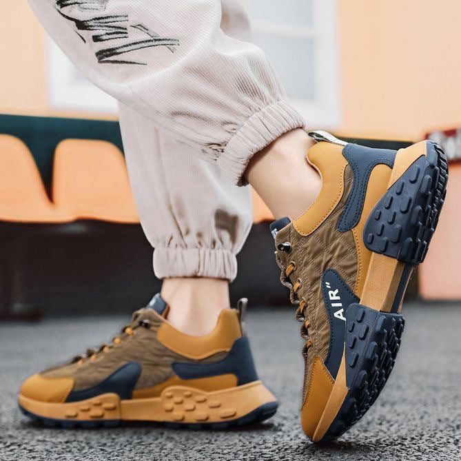 Damen Sportliche Sneaker mit robustem Sohlenprofil und atmungsaktivem Obermaterial EB