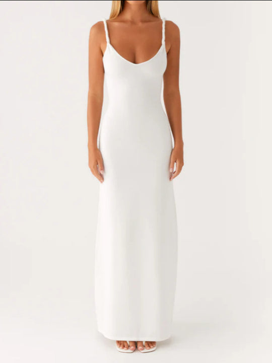Damen Langarm-Maxikleid aus hochwertigem, elastischem Material mit tiefem V-Ausschnitt und eleganten Spaghetti-Trägern EB