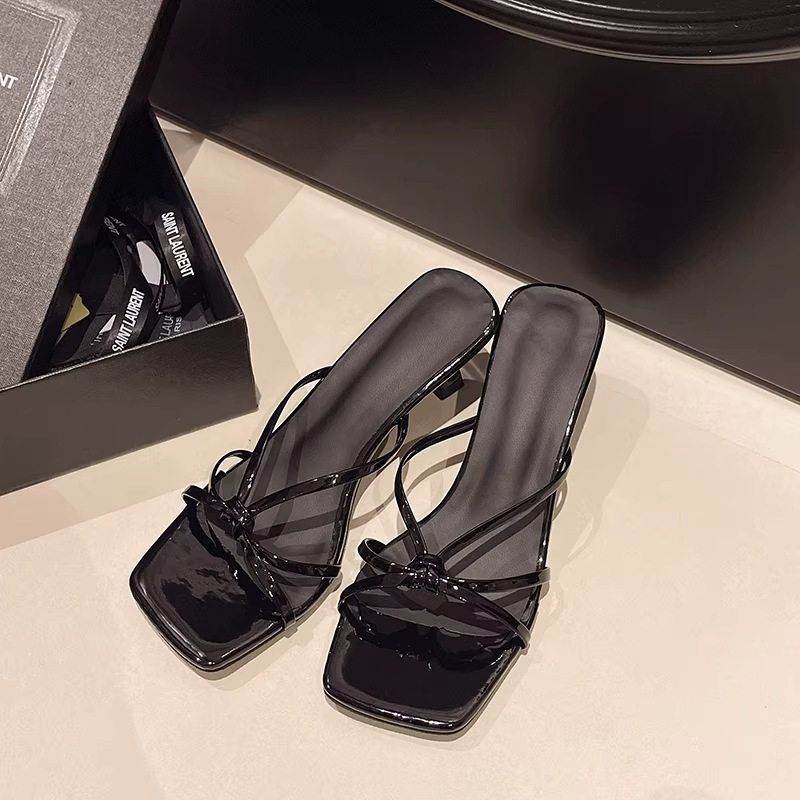 Damen elegante Sandalen mit modischen Riemen und hochhackigem Absatz EB
