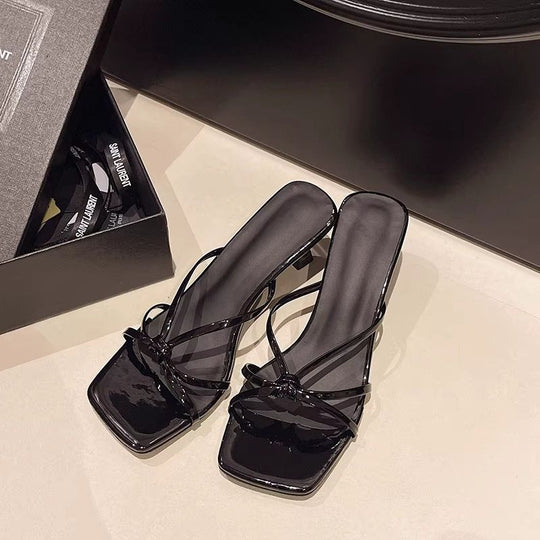 Damen elegante Sandalen mit modischen Riemen und hochhackigem Absatz EB