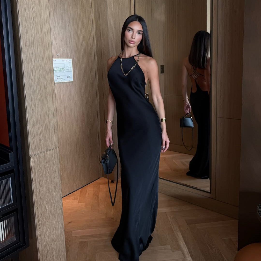 Damen Elegantes Abendkleid mit tiefem Rückenausschnitt und feinen Trägerdetails EB