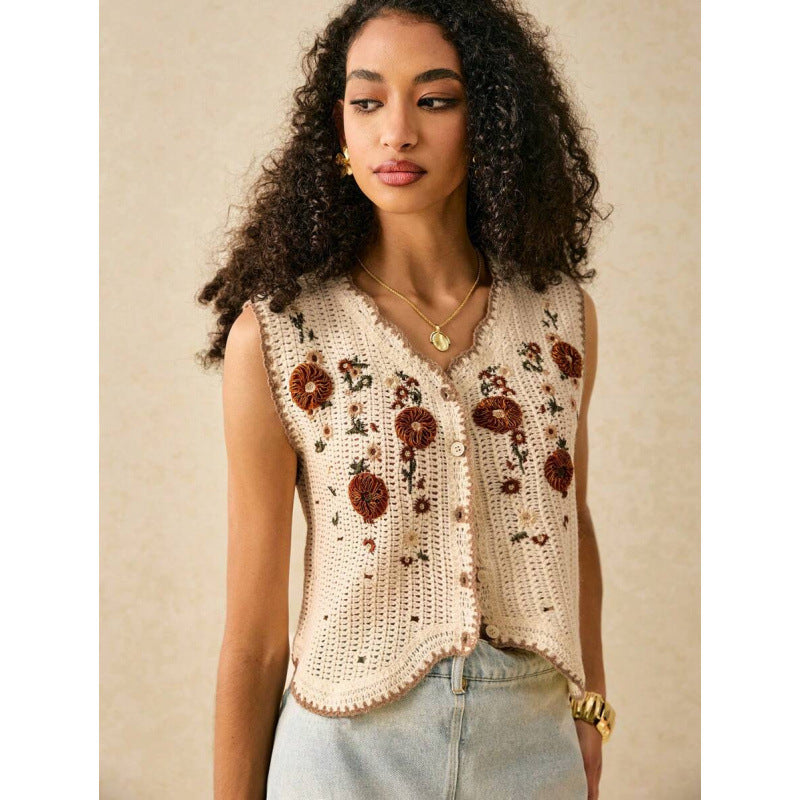 Damen Strickjacke mit floralen Stickereien und Knopfdetails EB
