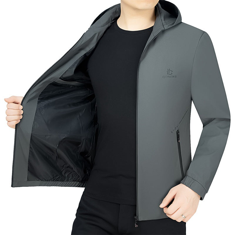 Herren Kapuzen-Softshelljacke mit wind- und wasserabweisender Membran und Reißverschlusstaschen EB