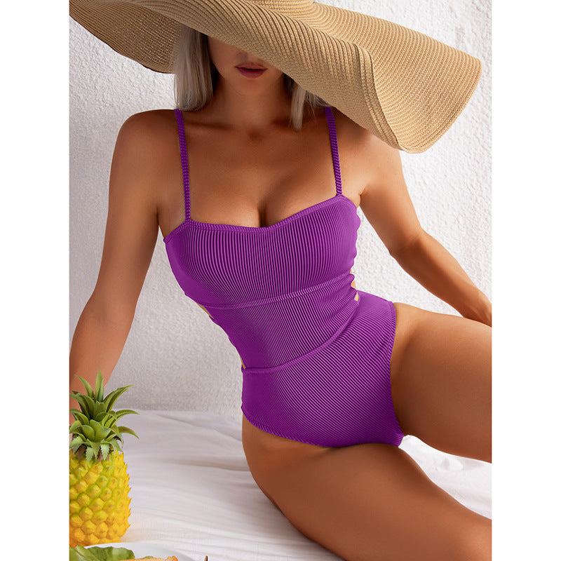 Damen Einteiler Badeanzug mit elegantem Rippendesign und figurschmeichelnder Silhouette EB