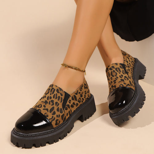 Damen nan modische Chunky-Loafer mit Animalprint, Lack-Toecap und profilierter Traktorsohle EB
