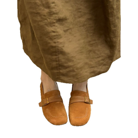 Damen Mokassins aus weichem Wildleder mit dekorativem Riemen EB