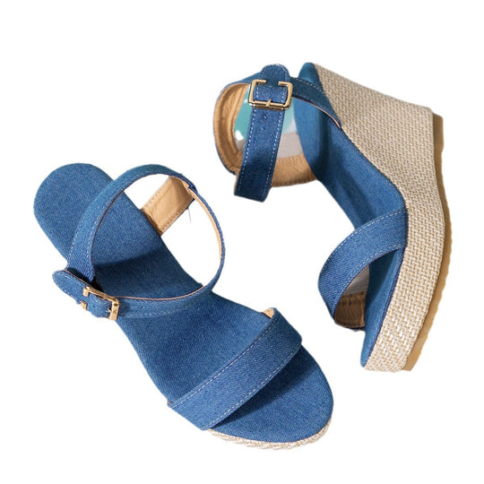 Damen Wedge-Sandalen mit dekorativem Riemendesign und raffiniertem Plateau EB
