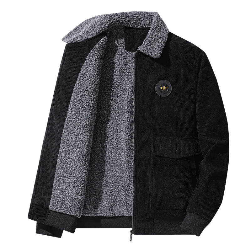Herren Cord-Truckerjacke mit Sherpa-Kragen, Reißverschluss und aufgesetzten Pattentaschen EB