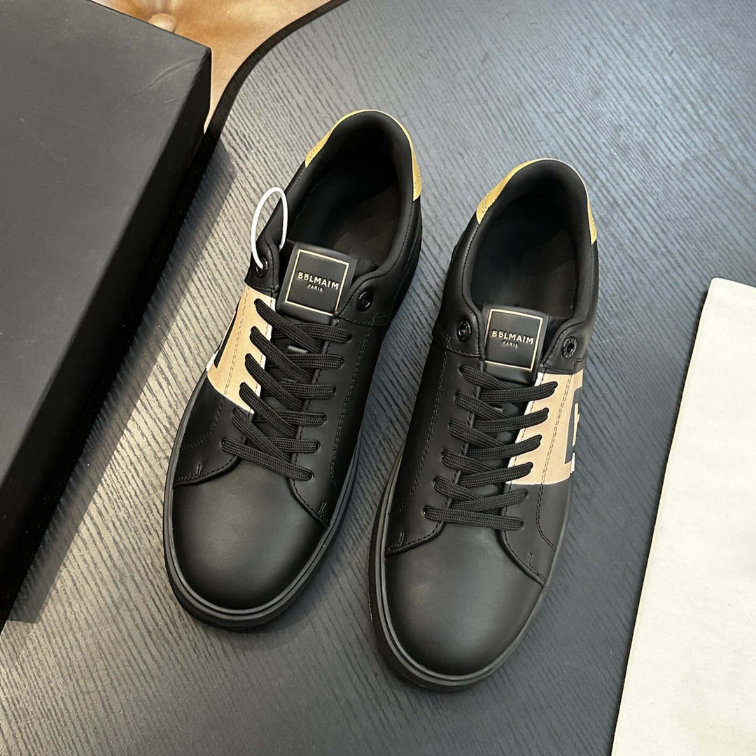 Damen Elegante Sneakers mit grafischem Design und robustem Profil EB