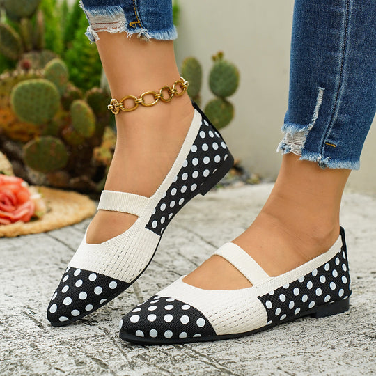 Damen Ballerinas mit punktiertem Design und elastischem Fesselriemen EB