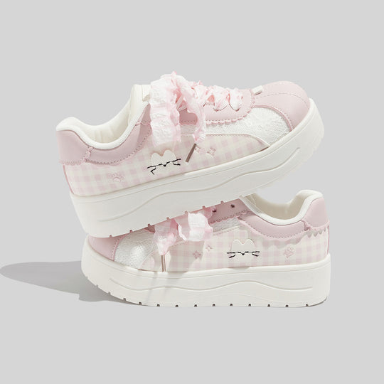 Damen Sneakers mit niedlichem Karo-Muster und verspielten Rüschen von EB