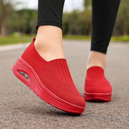 Damen Slip-On Sneakers mit atmungsaktivem Mesh und dämpfender Laufsohle EB