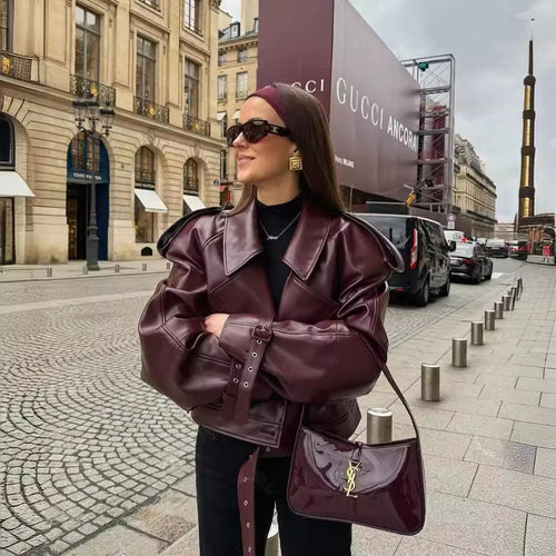 Damen cropped Kunstlederjacke mit Finish und asymmetrischem Kragen EB