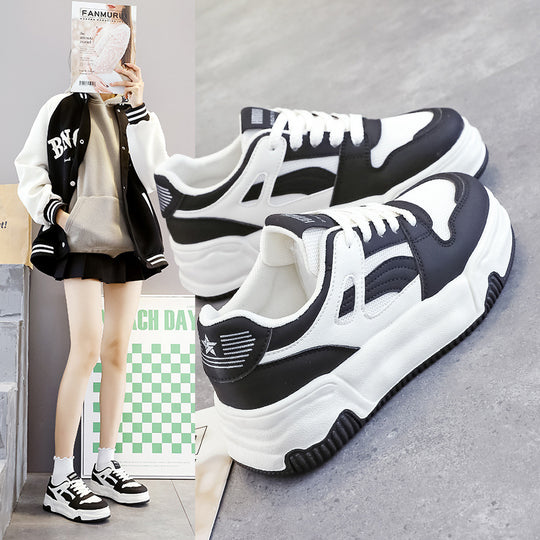 Damen Sneakers mit trendigem Design und gepolsterter Sohle EB