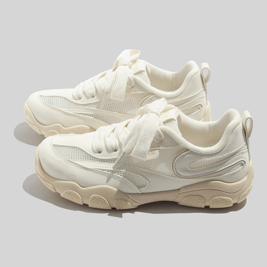 Damen Sportliche Sneakers mit atmungsaktiver Mesh-Konstruktion und dämpfender Sohle EB