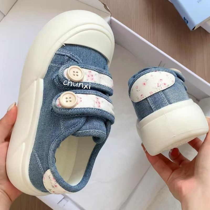 Damen Sneakers mit doppeltem Klettverschluss und floralen Details EB
