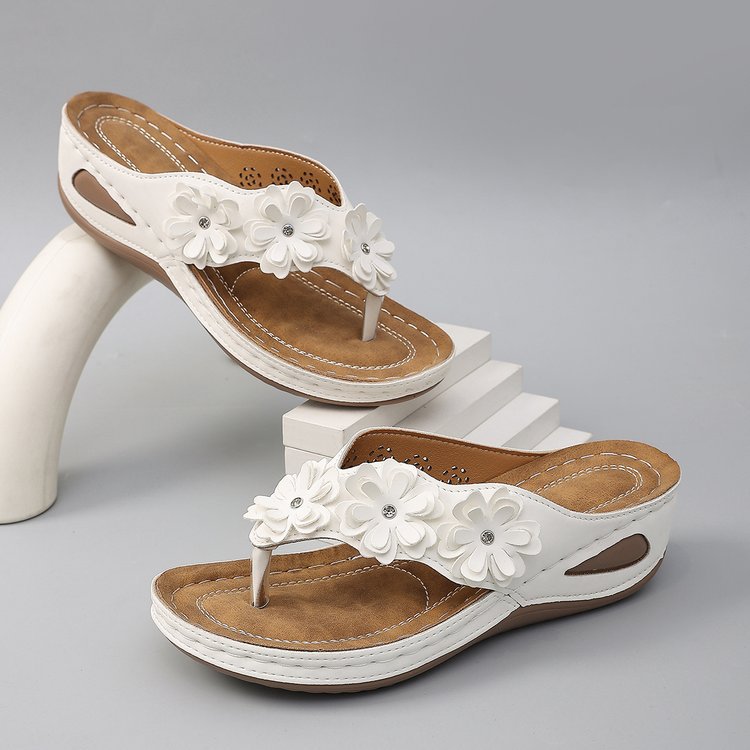 Damen Dekorative Zehentrenner mit floralem Design und gepolsterter Sohle EB