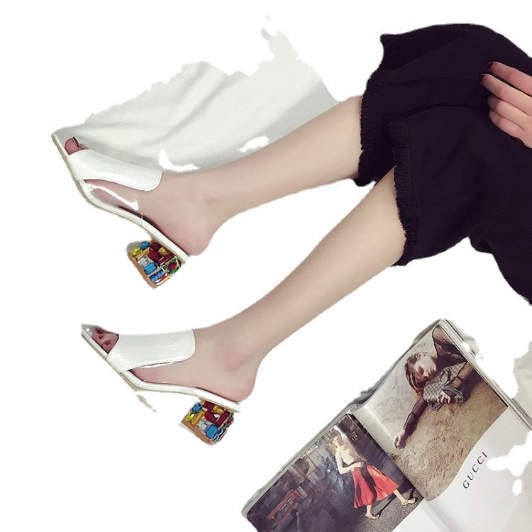 Damen Offene Mules mit dekorativem Blockabsatz und elegantem Obermaterial EB