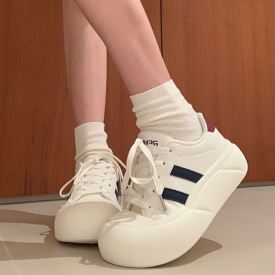 Damen Sportliche Sneakers mit gepolstertem Innenfutter und rutschfester Laufsohle EB