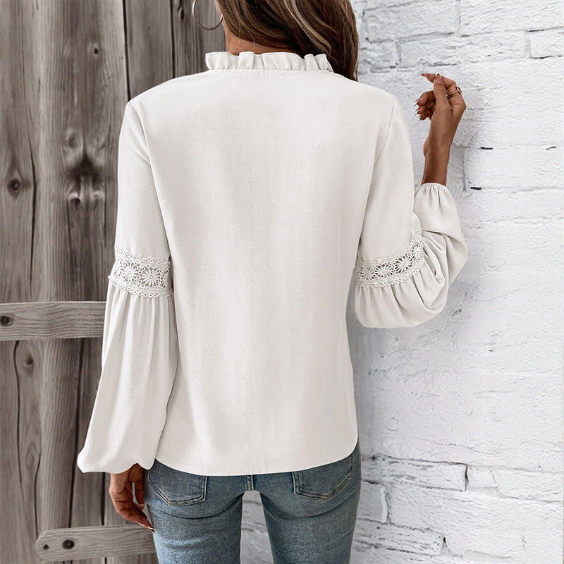 Damen Bluse mit feinen Falten und eleganten Spitzendetails EB