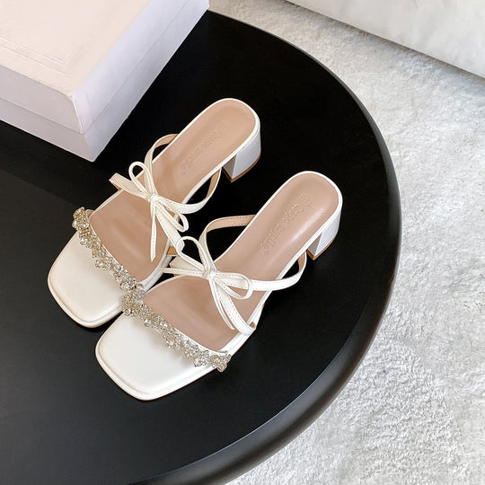 Damen elegante Sandalen mit funkelnder Strass-Applikation und bequemer Blockabsatz EB