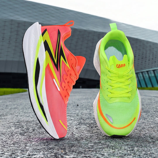 Unisex gepolsterte Straßenlaufschuhe mit rocker-Zwischensohle, energierückführender Dämpfung und atmungsaktivem Mesh-Upper EB