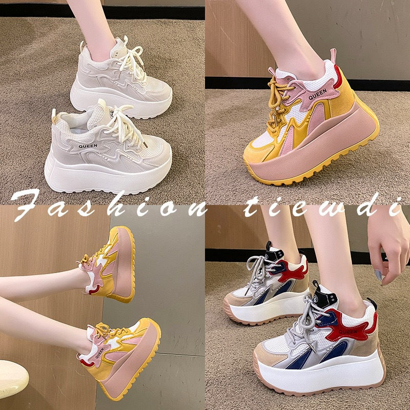 Damen Plattform Sneaker mit atmungsaktivem Mesh und sportlichem Design EB