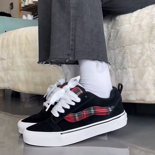 Damen lässige Sneaker mit kariertem Design und bequemer Sohle EB