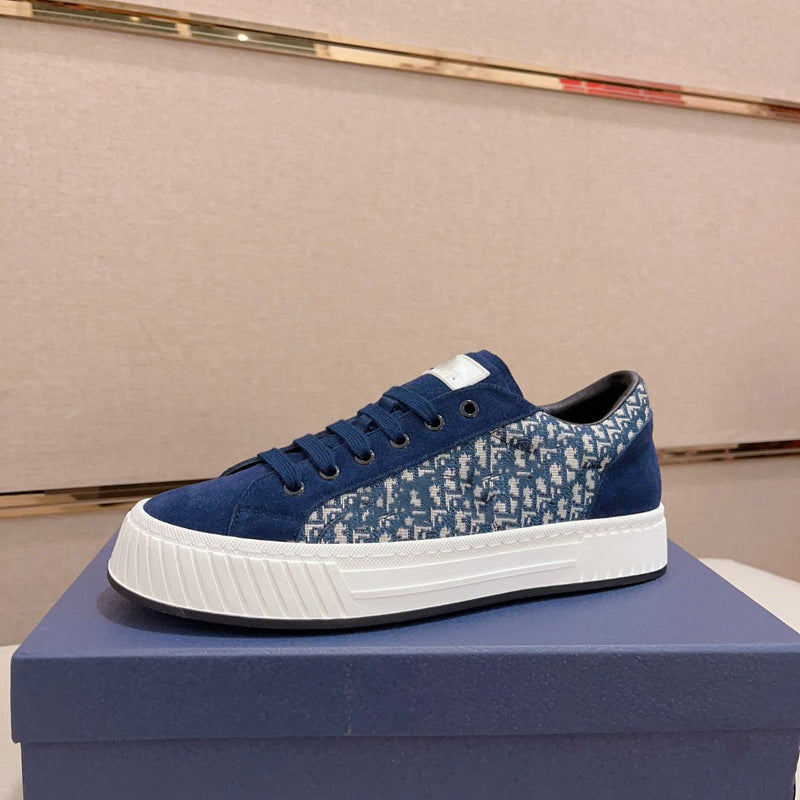 Damen modische Sneakers aus hochwertigem Wildleder mit eleganter Druckstruktur EB