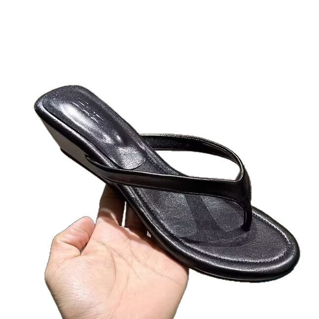 Damen elegante Zehentrenner-Pantoletten mit komfortabler Absatzhöhe und modischem Design EB