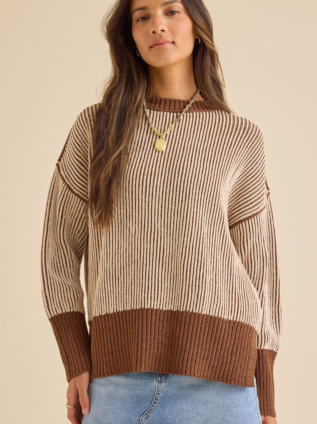 Damen lässiger Strickpullover mit modernem Rippenmuster und überschnittenen Schultern EB