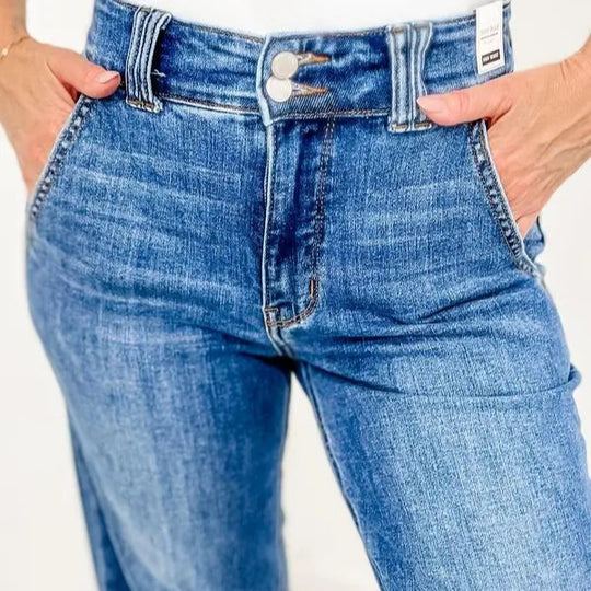 Damen Weit geschnittene Jeans im Vintage-Stil mit hohem Bund und eleganten Nähten EB