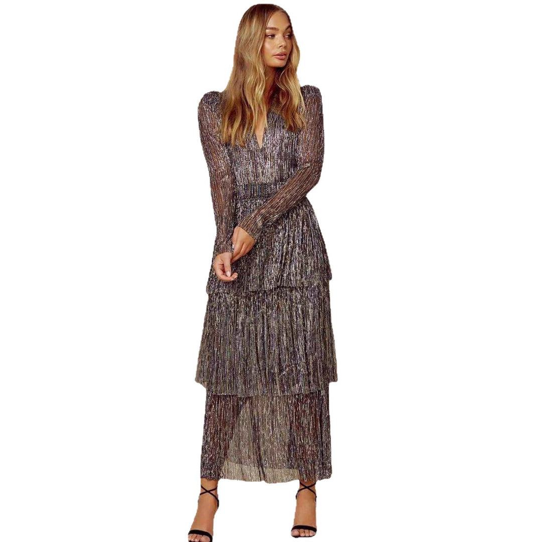 Damen Glamouröses Abendkleid mit schillernden Lagen und V-Ausschnitt EB