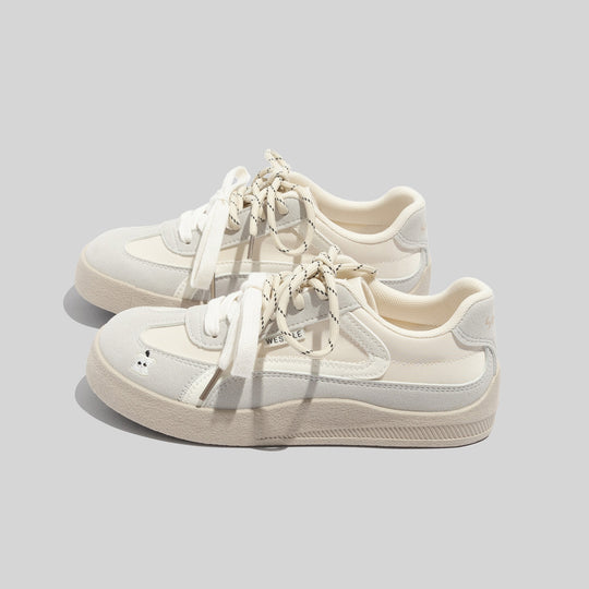 Damen Sportliche Sneakers mit innovativer Schnürtechnologie und rutschfester Sohle EB