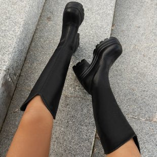 Damen  kniehohe Plateau-Stiefel mit grober Traktorsohle und elastischem Schaft EB