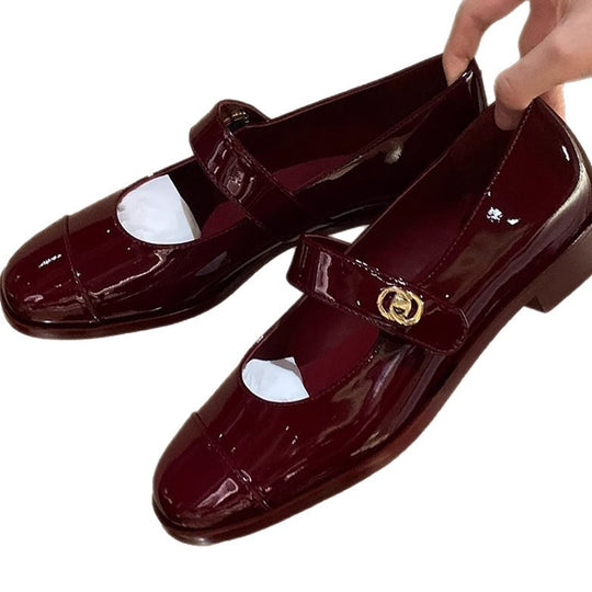 Damen Mary Jane Schuhe mit schicker Schnalle und glänzendem Finish EB