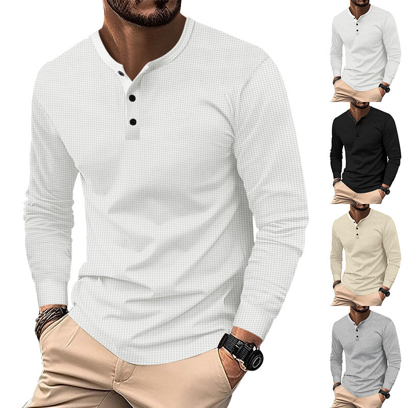 Herren Langarm-Henley-Shirt mit strukturiertem Design und dekorativen Knöpfen EB