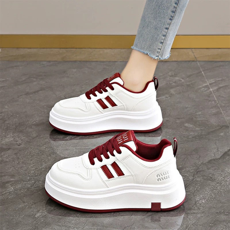 Damen Trendige Plateau-Sneaker mit weicher Polsterung und rutschfester Sohle EB