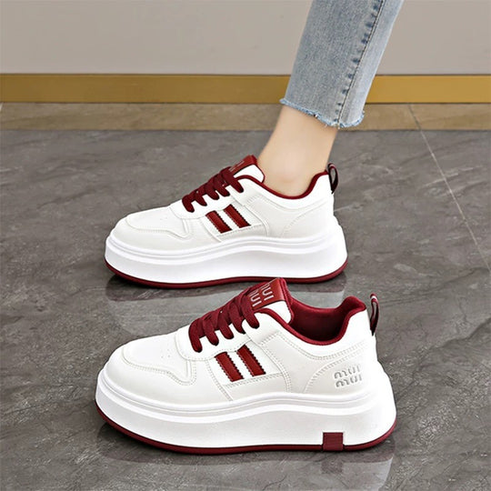Damen Trendige Plateau-Sneaker mit weicher Polsterung und rutschfester Sohle EB