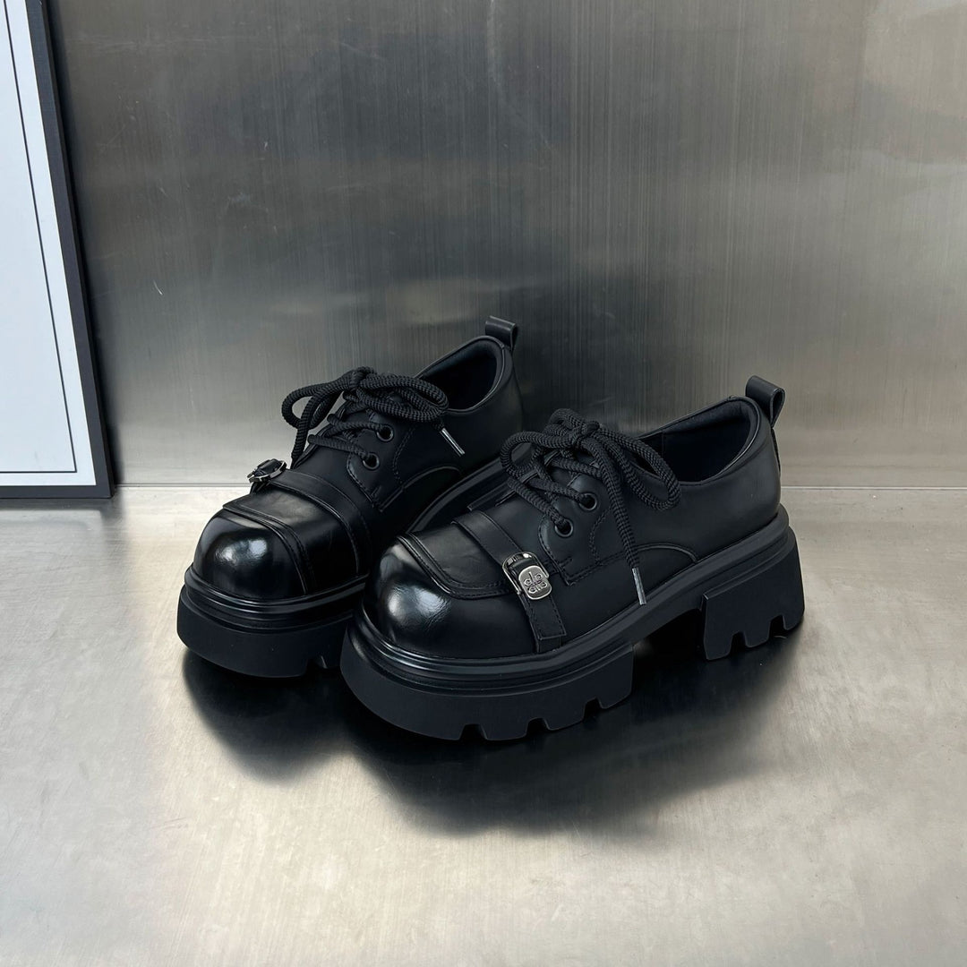 Damen Chunky Sneakers mit robustem Sohlenprofil und modischem Design EB