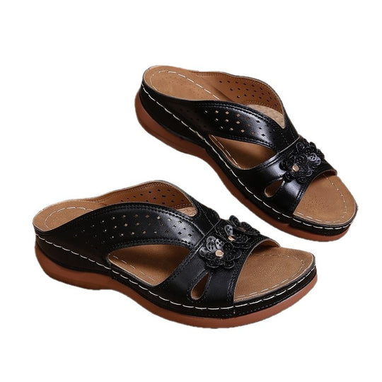 Damen Komfortable Clogs mit floralem Cut-Out-Design EB