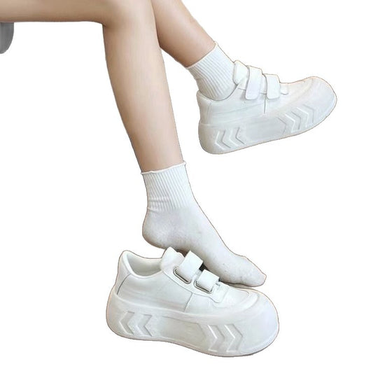 Damen Plattform Sneakers mit praktischen Klettverschlüssen EB