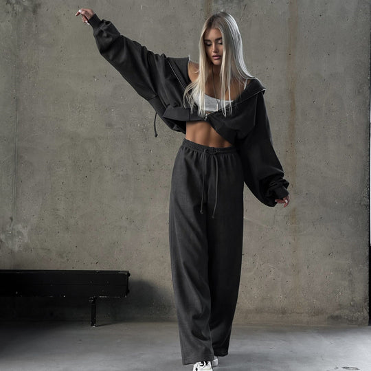 Damen kurzes Kapuzenzipper-Lounge-Set mit oversized Ärmeln und weitem Jogginghose-Schnitt EB