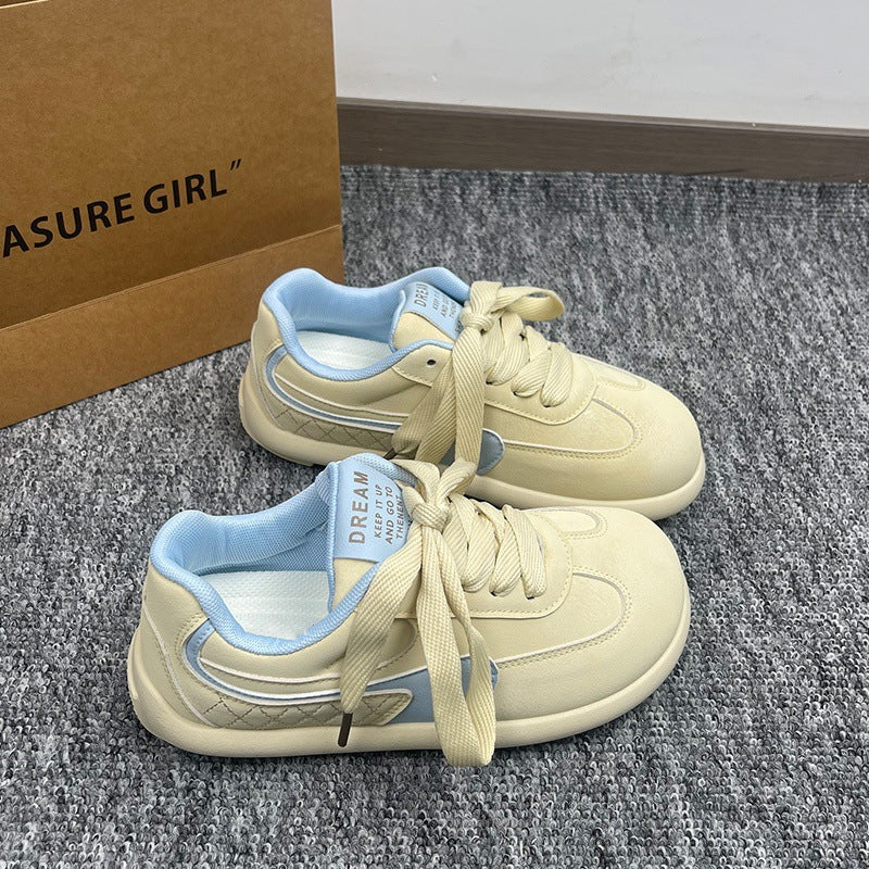 Damen Sportliche Sneakers mit modischem Schnitt und innovativem Design EB